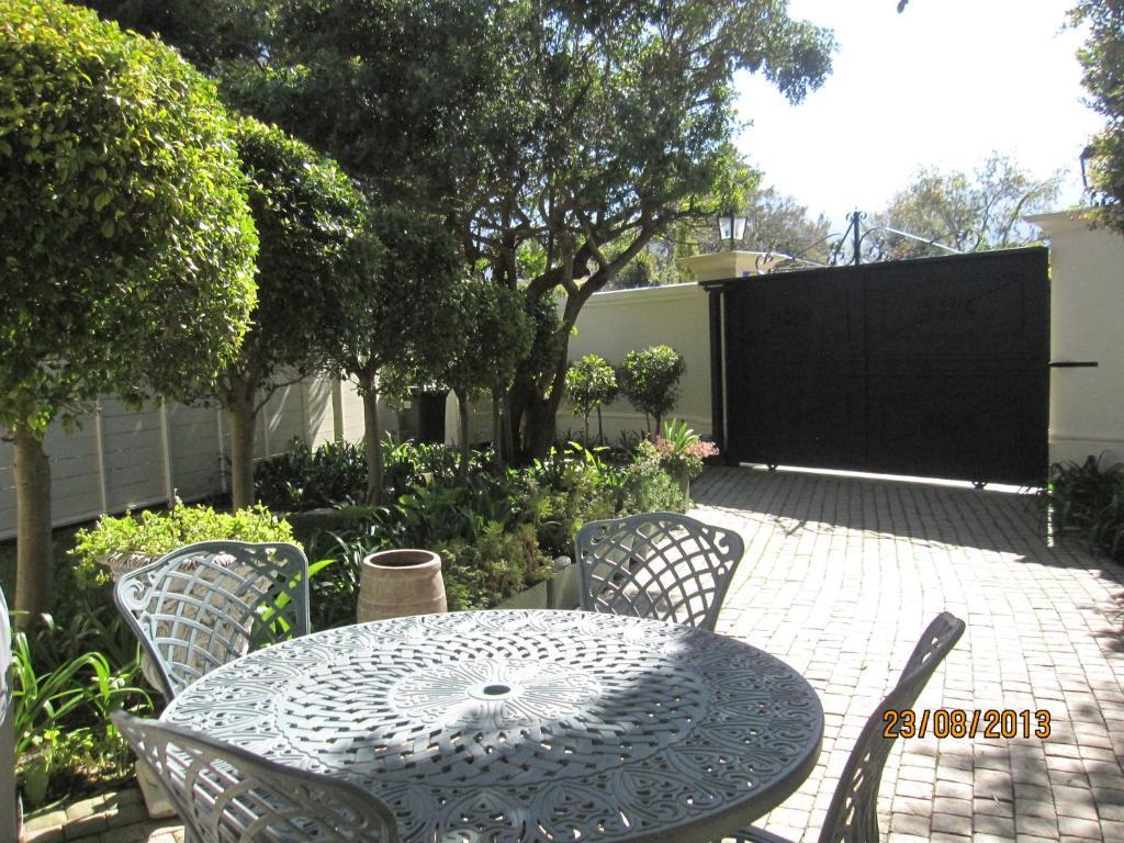 Navona Constantia Guest Cottage 开普敦 外观 照片