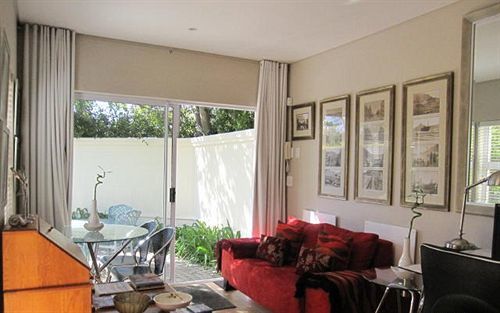 Navona Constantia Guest Cottage 开普敦 外观 照片